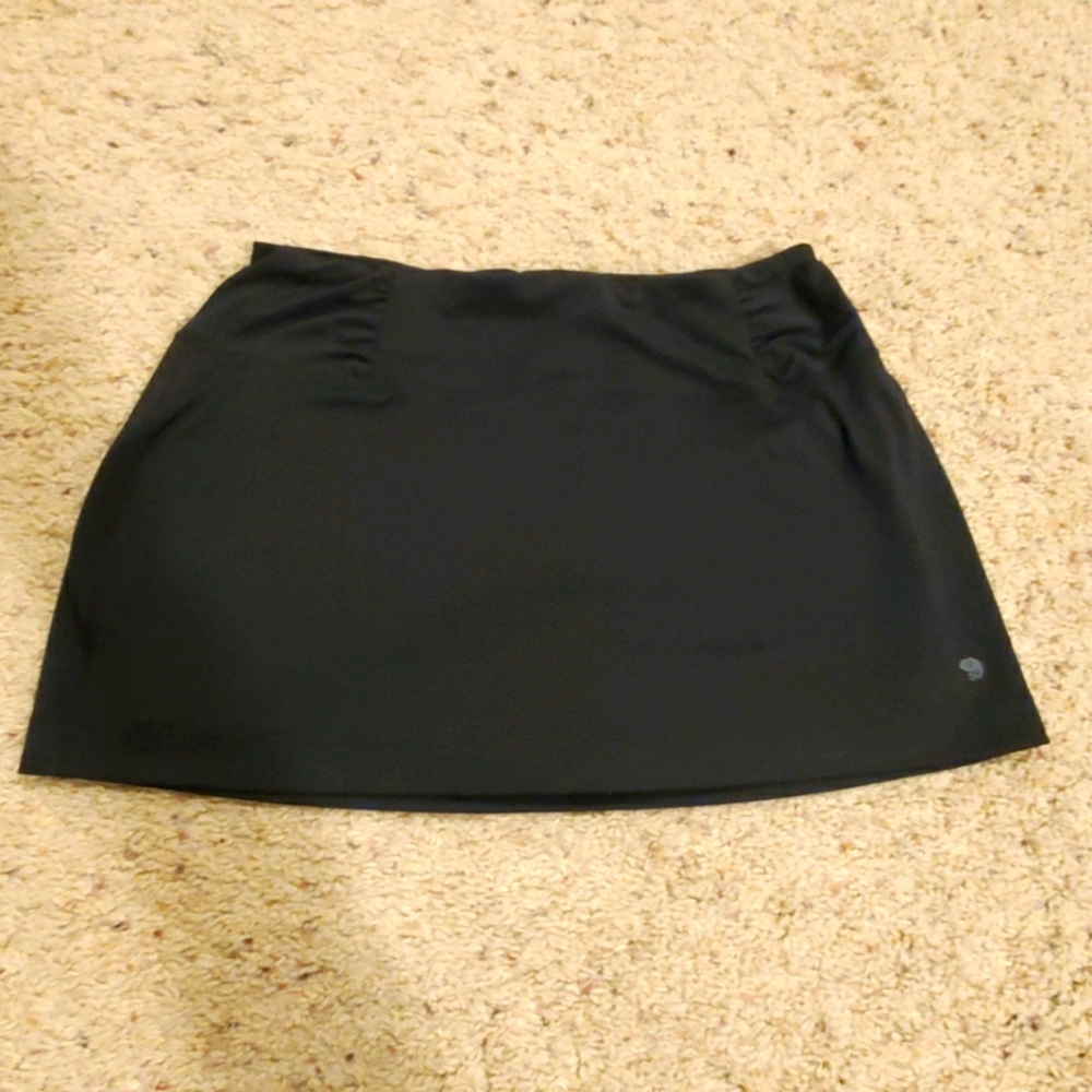 Mountain Hardwear athletic skort, black S/P